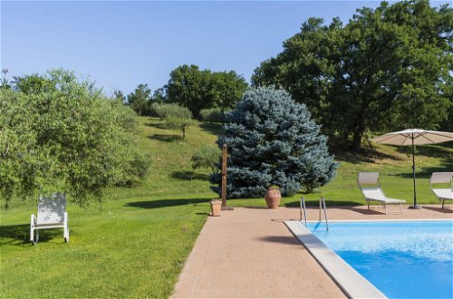 Photo 41 - 4 bedroom House in Carbognano with private pool and garden
