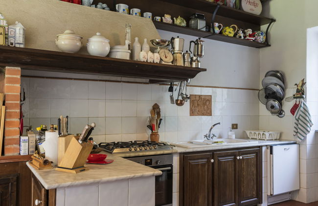Casa de 5 quartos em Carbognano com piscina privada e jardim - Foto 18