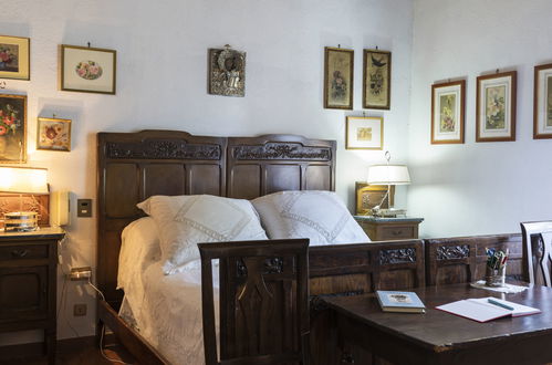 Photo 19 - 4 bedroom House in Carbognano with private pool and garden