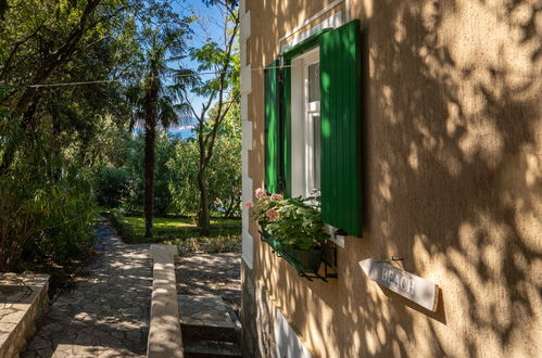 Photo 55 - Maison de 3 chambres à Novi Vinodolski avec piscine privée et jardin