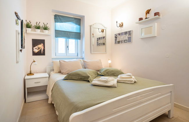 Casa de 5 quartos em Novi Vinodolski com piscina privada e jardim - Foto 9