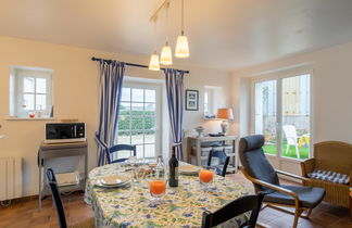 Photo 3 - House in Saint-Pol-de-Léon with garden and sea view