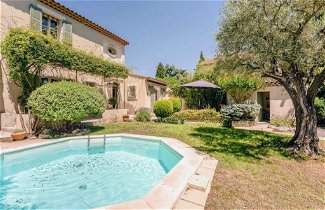 Photo 1 - 3 bedroom House in Carpentras with private pool and terrace