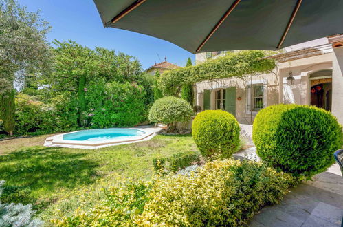 Foto 19 - Casa de 3 quartos em Carpentras com piscina privada e terraço