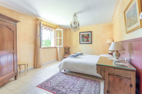 Foto 12 - Casa de 3 quartos em Carpentras com piscina privada e terraço