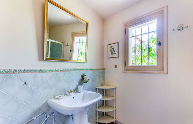 Casa de 4 quartos em Carpentras com piscina privada e jardim - Foto 17