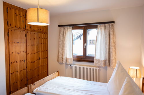 Foto 4 - Appartamento con 3 camere da letto a Celerina/Schlarigna con vista sulle montagne