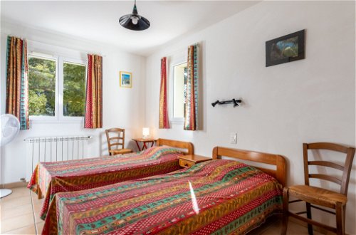 Foto 16 - Appartamento con 2 camere da letto a Six-Fours-les-Plages con terrazza e vista mare