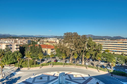 Photo 16 - 2 bedroom Apartment in Fréjus with sea view