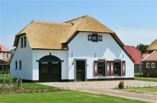 Foto 10 - Casa de 5 habitaciones en Roggel con piscina y sauna
