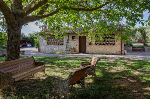 Foto 36 - Casa de 1 habitación en Colle di Val d'Elsa con piscina y jardín