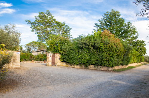 Foto 49 - Haus mit 1 Schlafzimmer in Colle di Val d'Elsa mit schwimmbad und garten