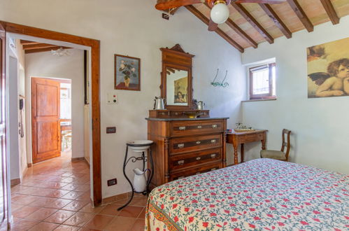 Photo 22 - 1 bedroom House in Colle di Val d'Elsa with swimming pool and garden