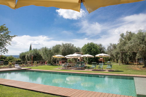 Photo 38 - Maison de 1 chambre à Colle di Val d'Elsa avec piscine et jardin