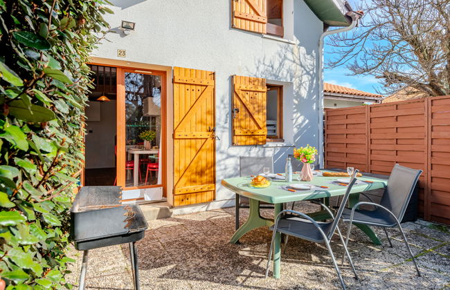 Apartment mit 3 Schlafzimmern in Mimizan mit terrasse - Foto 1