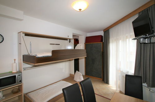 Photo 19 - 1 bedroom Apartment in Stumm with swimming pool and mountain view