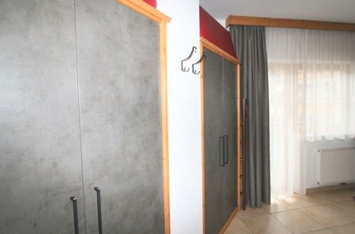 Photo 14 - 1 bedroom Apartment in Stumm with swimming pool and garden