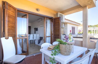 Foto 3 - Apartamento de 2 quartos em Golfo Aranci com jardim e terraço