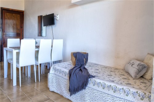 Foto 7 - Appartamento con 2 camere da letto a Golfo Aranci con giardino e vista mare
