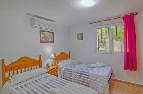 Foto 11 - Casa de 6 quartos em Calp com piscina privada e jardim