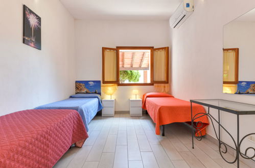 Foto 12 - Appartamento con 2 camere da letto a Capoliveri con piscina e vista mare