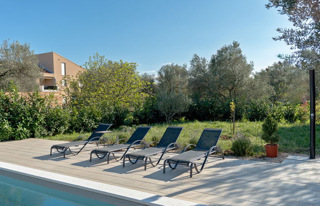 Casa de 3 quartos em Sukošan com piscina privada e jardim - Foto 34