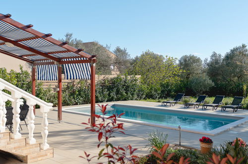 Foto 4 - Haus mit 2 Schlafzimmern in Sukošan mit privater pool und garten