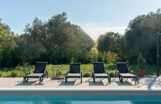 Photo 1 - Maison de 2 chambres à Sukošan avec piscine privée et jardin