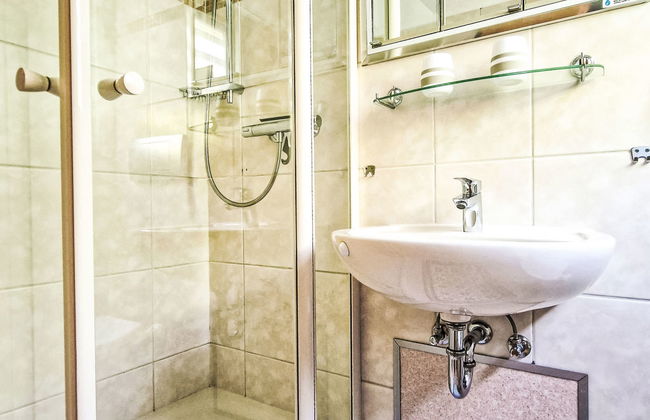 Casa de 3 quartos em Ronshausen com piscina e jardim - Foto 16