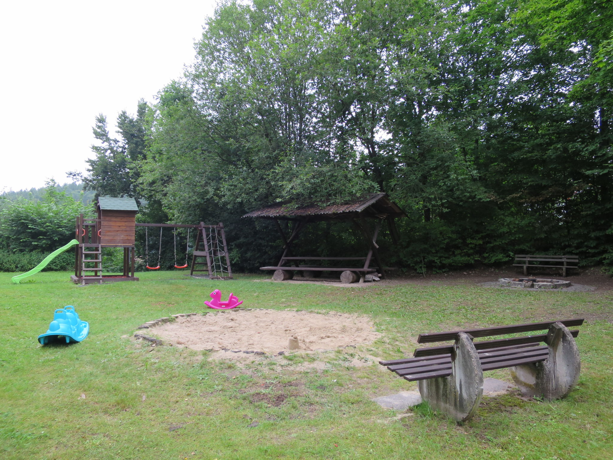 Photo 28 - Maison de 1 chambre à Ronshausen avec piscine et jardin