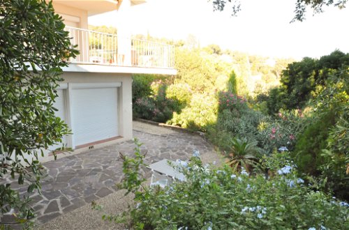 Foto 17 - Apartment mit 2 Schlafzimmern in Cavalaire-sur-Mer mit terrasse