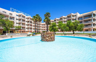 Foto 1 - Appartamento con 3 camere da letto a Portimão con piscina e vista mare