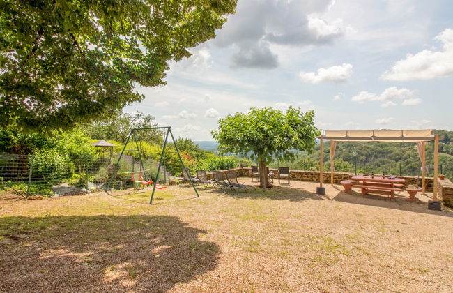 Casa de 4 quartos em Meyssac com jardim e terraço - Foto 14