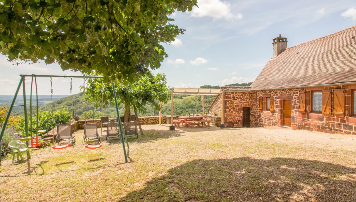 Maison de 4 chambres à Meyssac avec jardin et terrasse - Photo 1