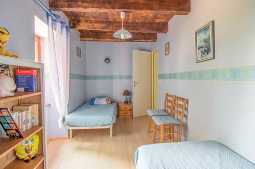 Foto 9 - Casa con 3 camere da letto a Meyssac con giardino e terrazza