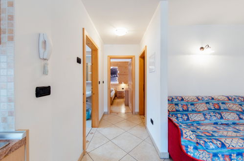 Foto 9 - Apartment mit 2 Schlafzimmern in Soraga di Fassa mit terrasse