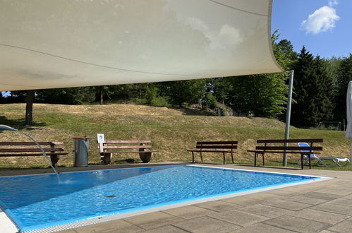 Photo 24 - Maison de 1 chambre à Bad Emstal avec piscine et vues sur la montagne