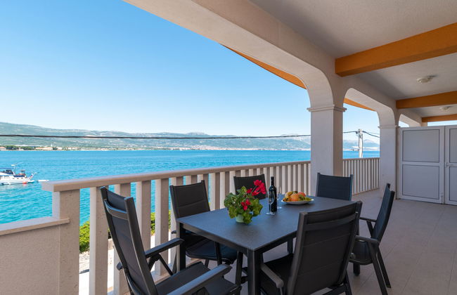 Apartamento de 4 quartos em Trogir com piscina e terraço - Foto 2