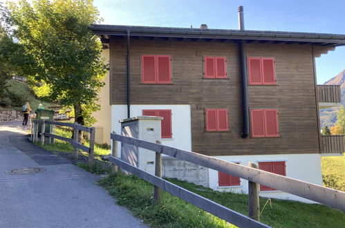 Foto 20 - Apartamento de 2 quartos em Lauterbrunnen com vista para a montanha