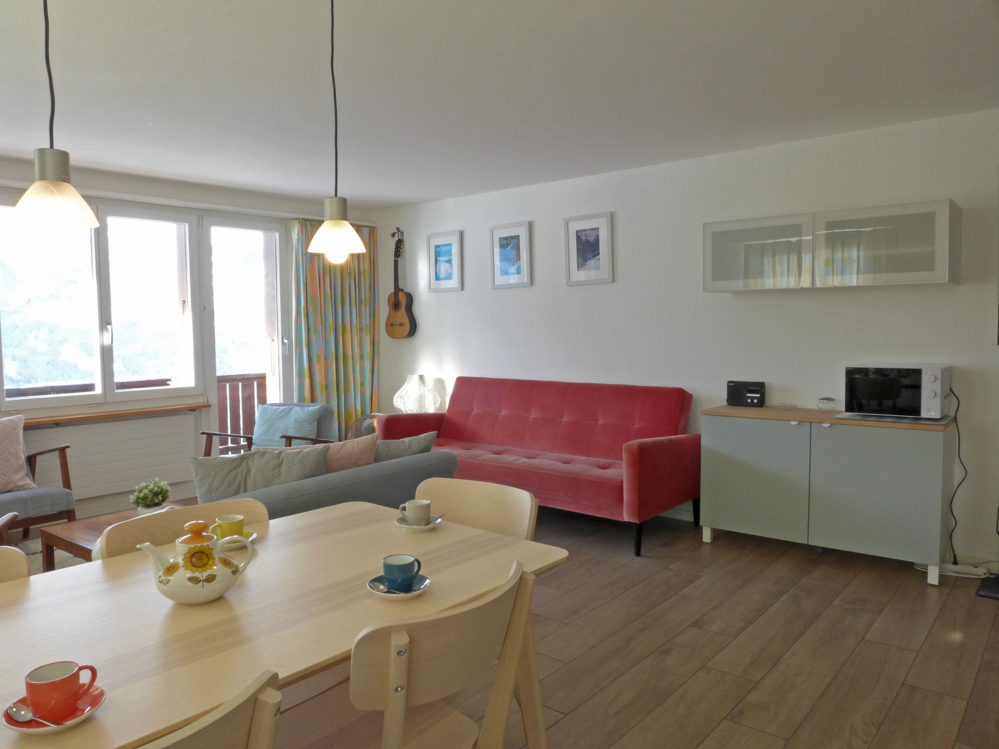 Photo 2 - 2 bedroom Apartment in Lauterbrunnen with mountain view