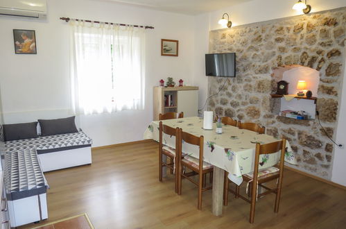 Foto 3 - Casa de 2 quartos em Starigrad com jardim