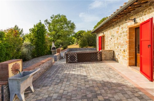 Foto 38 - Casa de 2 habitaciones en Montecatini Val di Cecina con piscina y terraza
