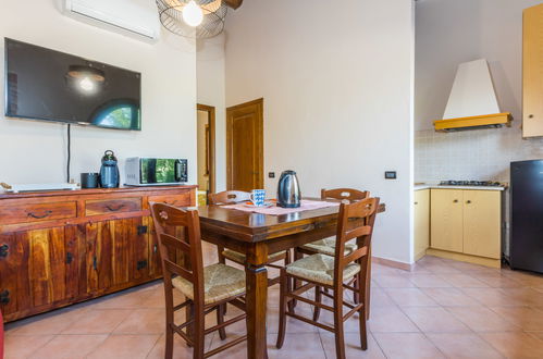 Photo 5 - 2 bedroom House in Montecatini Val di Cecina with swimming pool and garden