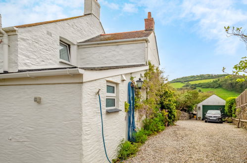 Photo 20 - 1 bedroom House in St Austell with garden and sea view