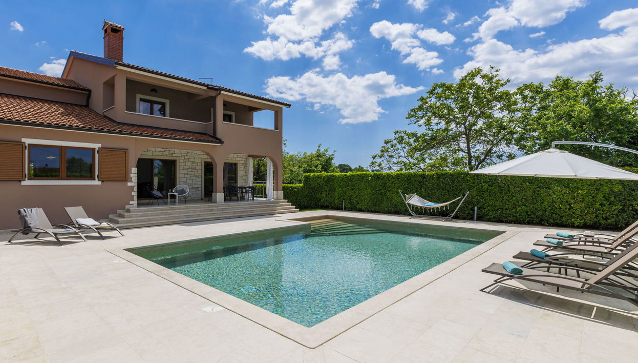 Casa con 4 camere da letto a Sveti Petar u Šumi con piscina privata e giardino - Foto 1