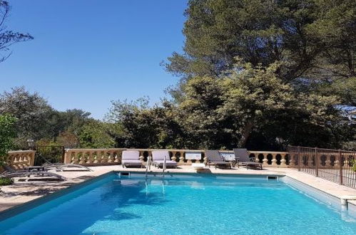 Photo 9 - Maison de 2 chambres à Grans avec piscine et jardin