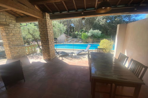 Foto 10 - Casa de 2 quartos em Grans com piscina e jardim