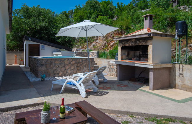Appartamento con 2 camere da letto a Karlobag con piscina e giardino - Foto 20