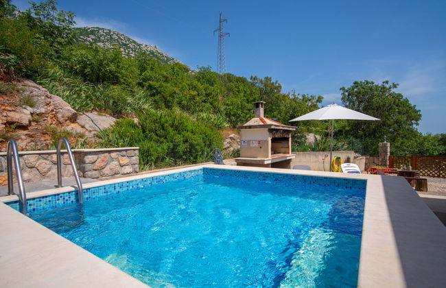 Appartamento con 2 camere da letto a Karlobag con piscina e giardino - Foto 2