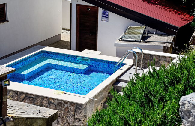 Appartamento con 2 camere da letto a Karlobag con piscina e giardino - Foto 37